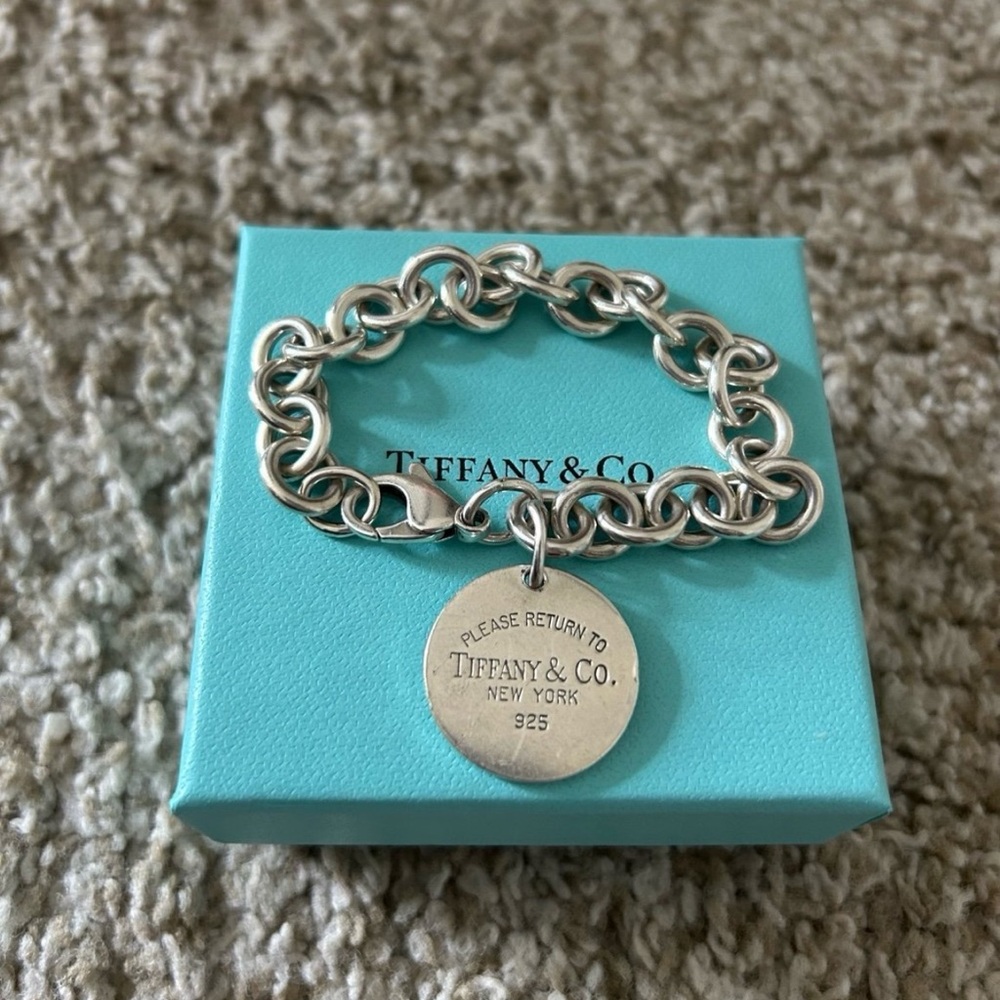 Return To Tiffany & Co Charm Bracelet - Picture 3 of 5